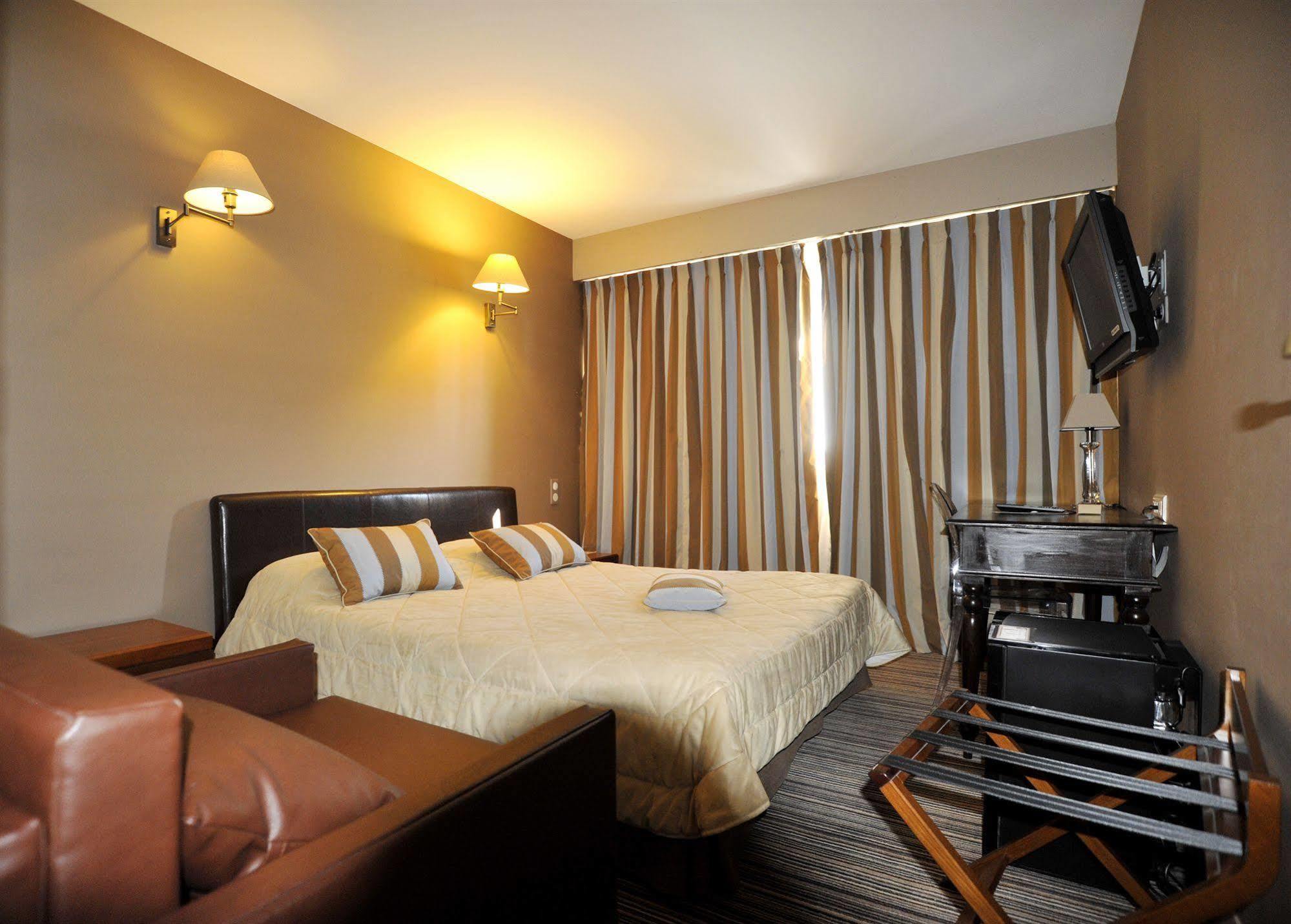 The Originals City, Hotel Napoleon, La Roche-Sur-Yon Luaran gambar
